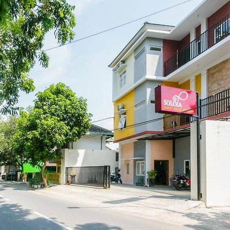 Reddoorz Syariah Near Purwosari Train Station Hotell Solo Exteriör bild